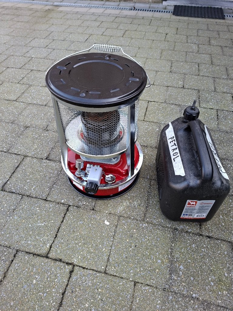 petroleum kacheltje met bus petroleum, Ophalen, Nieuw, Overige brandstoffen, Petroleumkachel