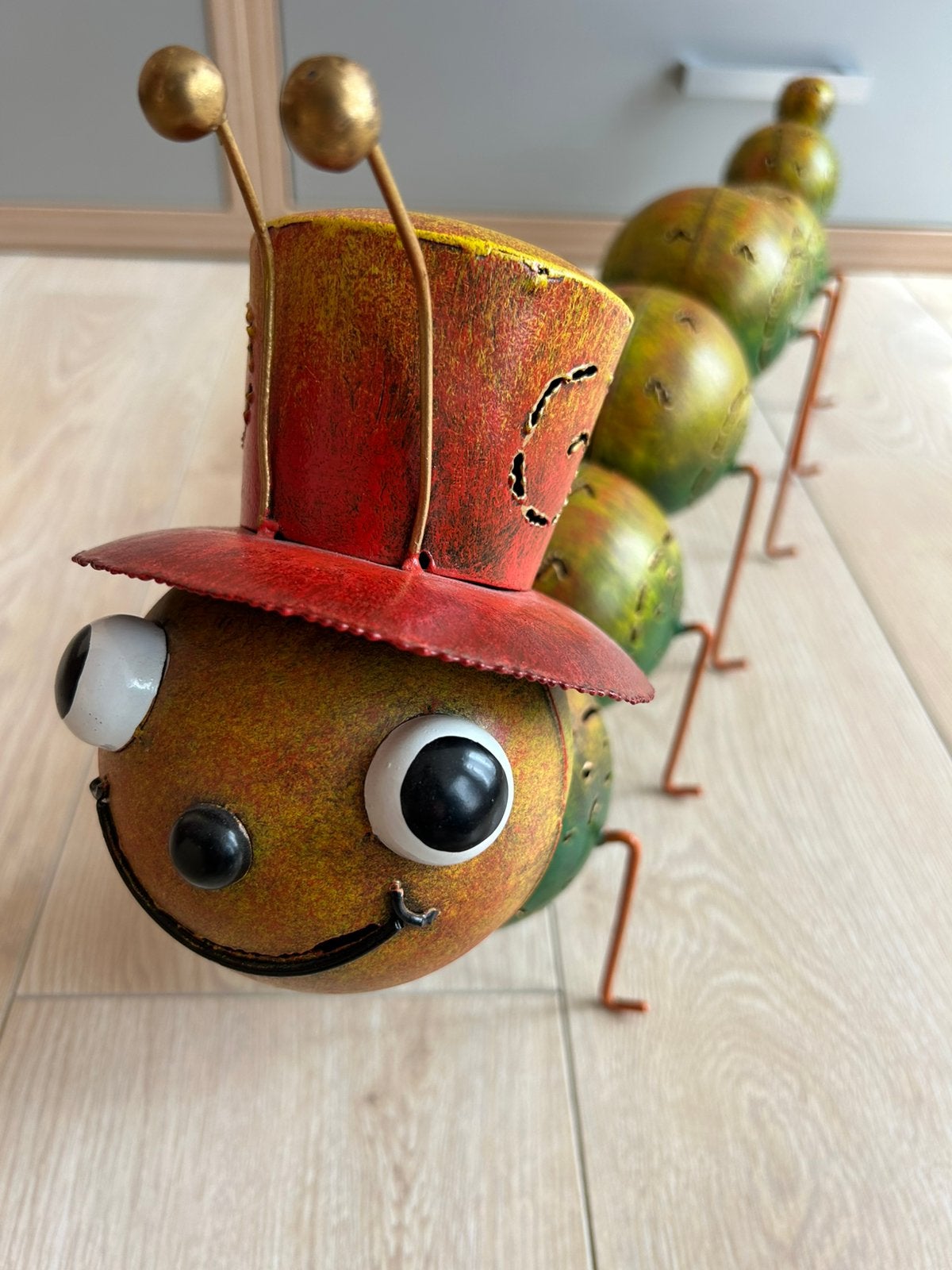 Rups decoratie, Ophalen, Zo goed als nieuw, Groen, Metaal