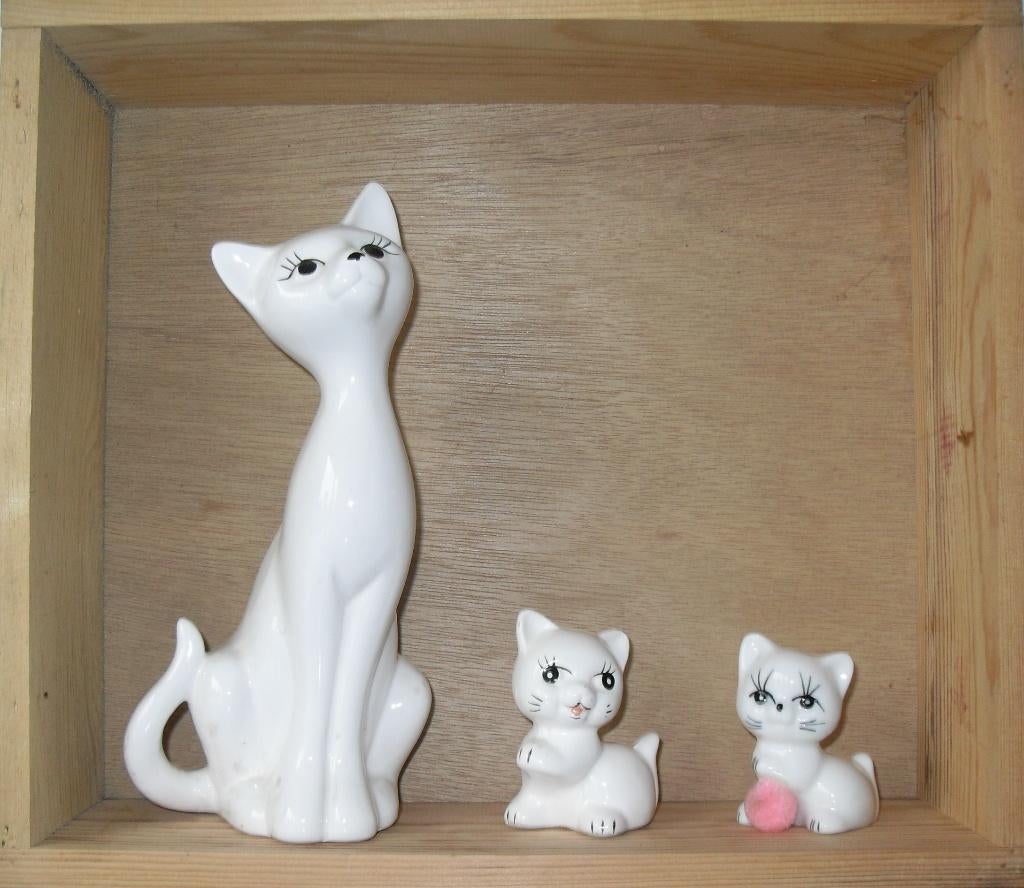Kattenstandbeelden, Ophalen, Zo goed als nieuw, Overige materialen, Wit