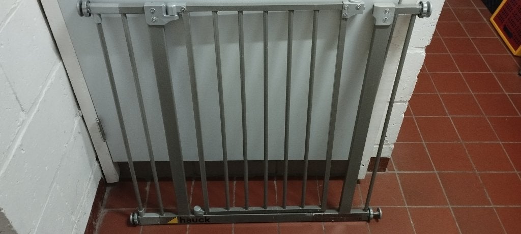 Barrière de protection, Huis en Inrichting, Woonaccessoires | Overige, Ophalen, Zo goed als nieuw, Grijs, Metaal