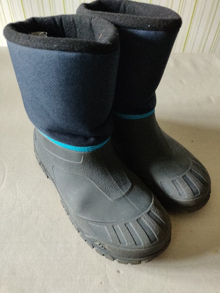 Laarzen - maat 36/37, Kinderen en Baby's, Kinderkleding | Schoenen en Sokken, Ophalen of Verzenden, DECATHLON., Laarzen