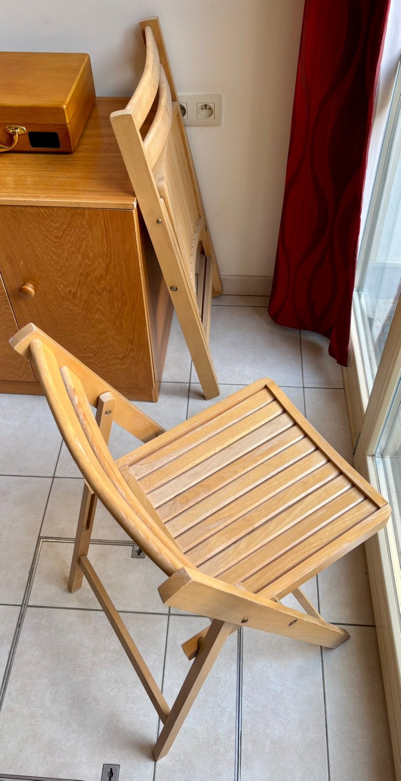Deux chaises pliables en bois, Autres couleurs, Deux, Enlèvement, Utilisé