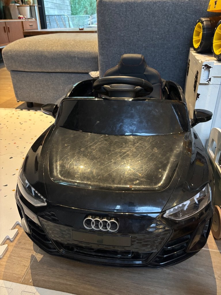 Kinderauto, Zo goed als nieuw