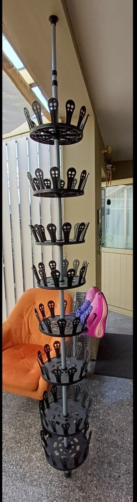 Stand à chaussures, Enlèvement