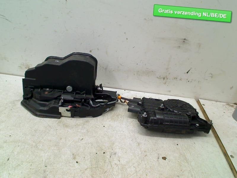 SERRURE DE PORTE ARRIÈRE DROITE X6 BMW X5 (E70) (7315024), Utilisé, Petuelring 130
80809  München, DE, Arrière, BMW