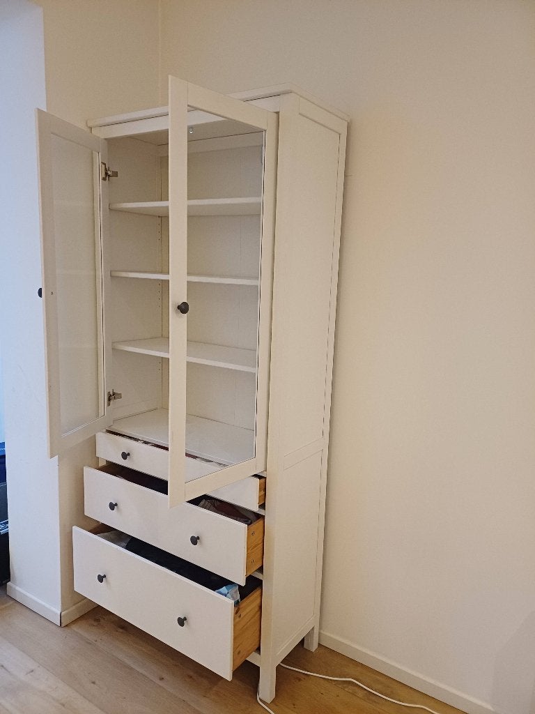 Vitrinekast, Huis en Inrichting, Ophalen, Met lade(s), 50 tot 100 cm, Zo goed als nieuw
