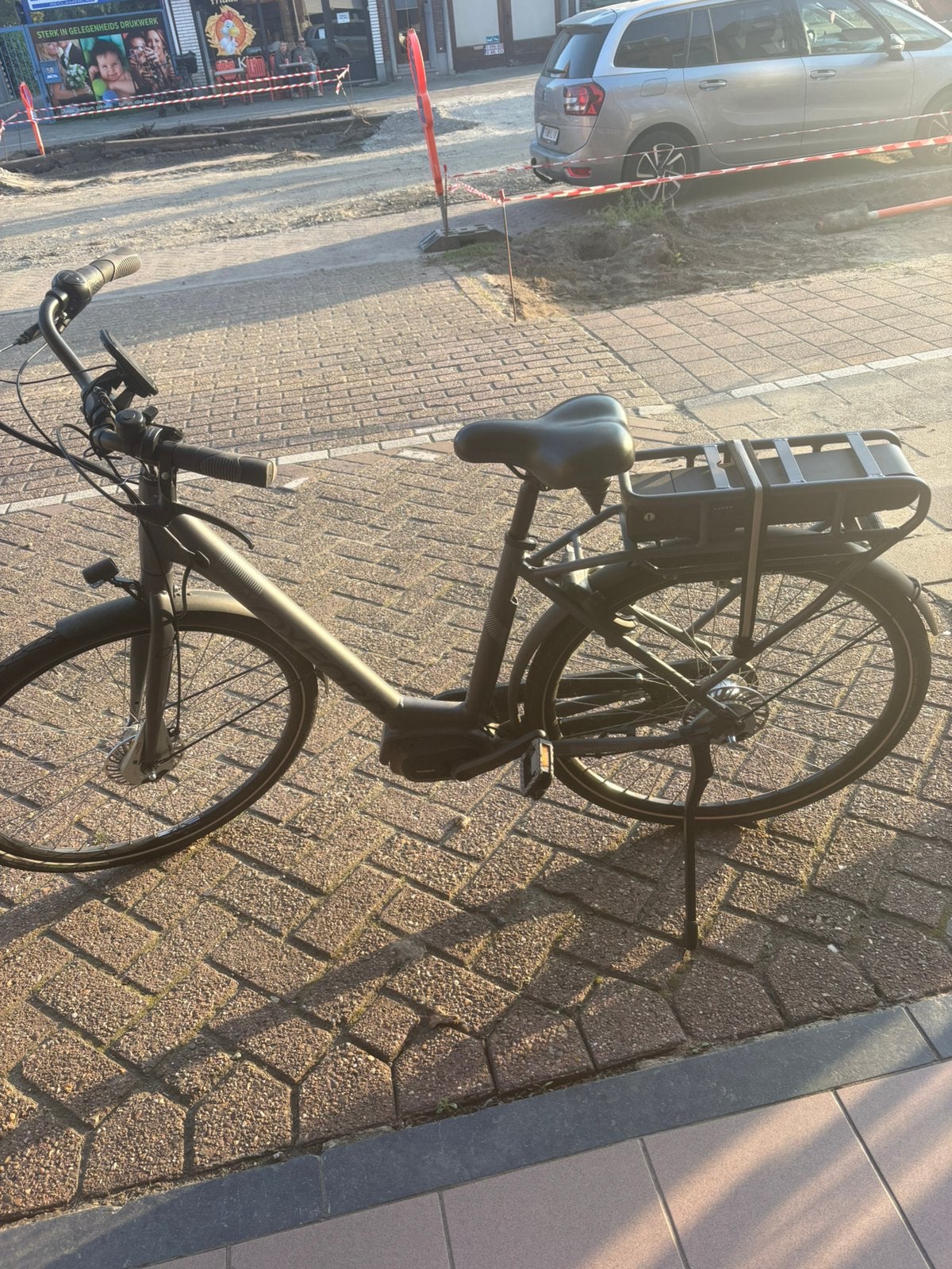 Electriche Oxford prontex, Fietsen en Brommers, Zo goed als nieuw, 50 km per accu of meer, 55 tot 59 cm, Ophalen