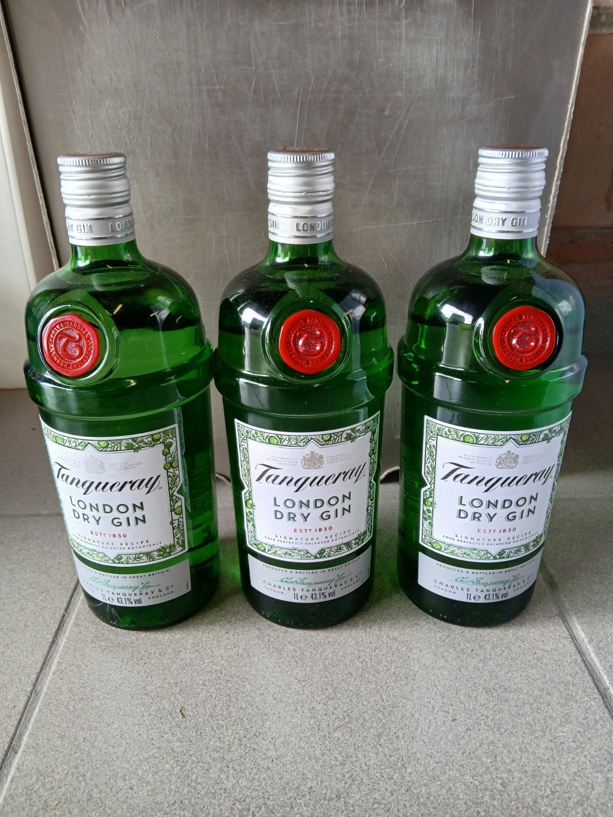 Lot de 3 Tanqueray 1l London dry gin 1l, Collections, Vins, Enlèvement, Neuf, Autres régions, Autres types