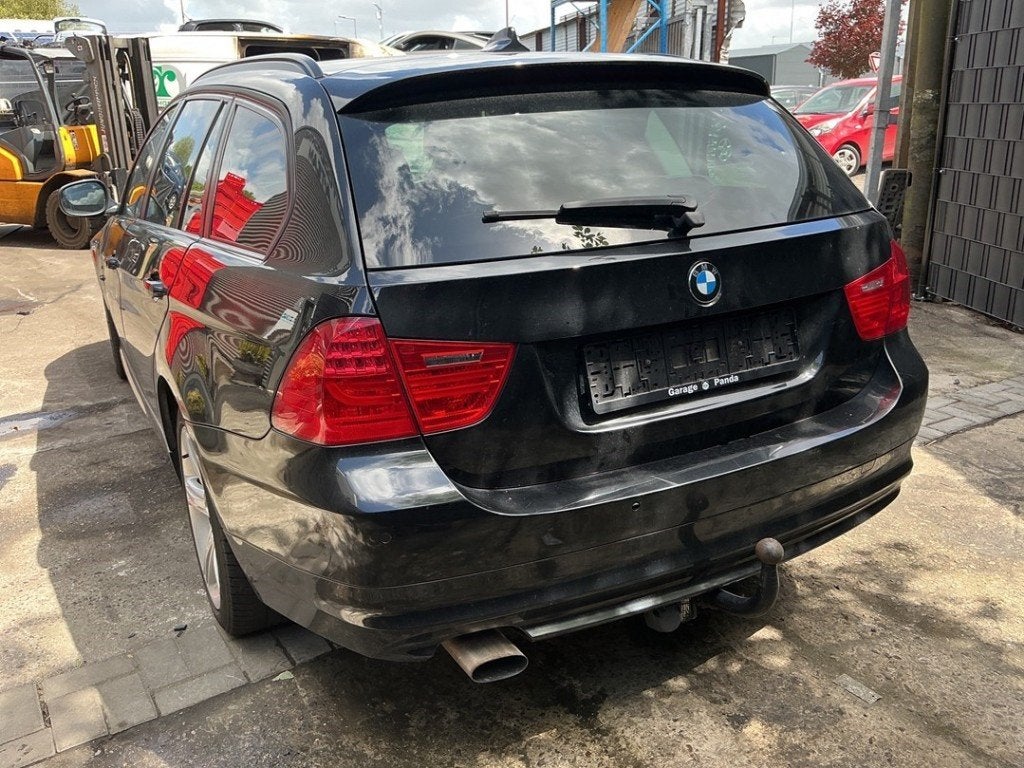REMKLAUW LINKS ACHTER 3 serie Touring (E91) (|34216768697|), Gebruikt, BMW, Petuelring 130
80809  München, DE, Bayerische Motoren Werke AG
