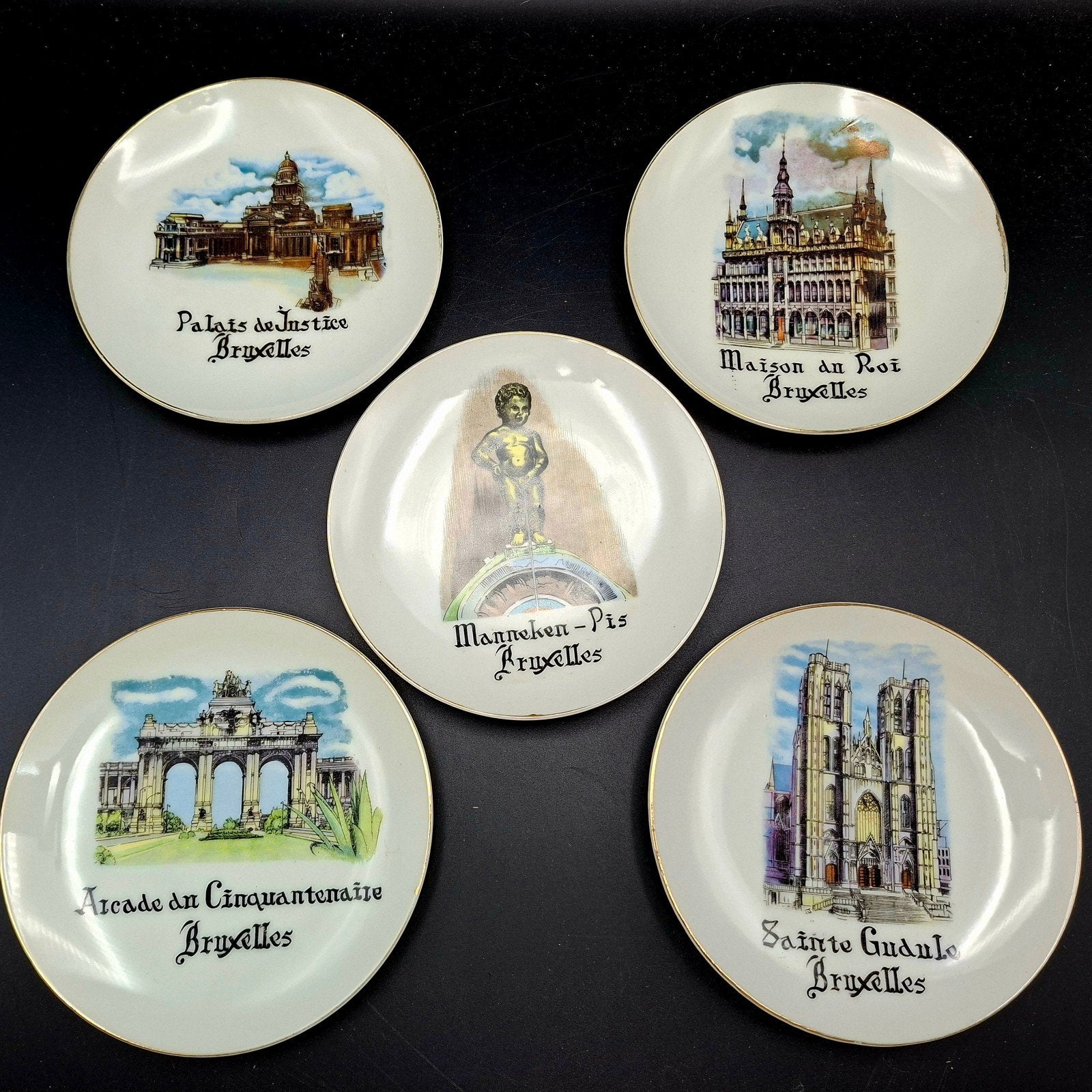 Vintage set souvenir bordjes Brussel, Antiek en Kunst, Ophalen