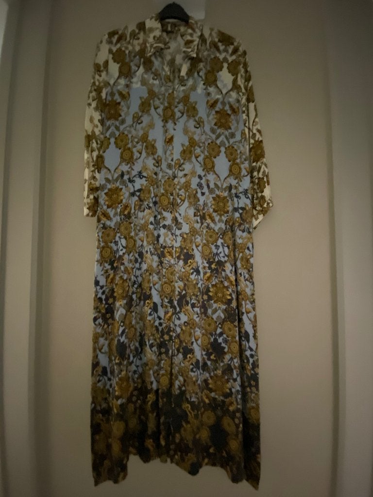 Kleed met tekening Caroline Biss maat 44, Kleding | Dames, Beige, Maat 42/44 (L), Ophalen of Verzenden, Zo goed als nieuw
