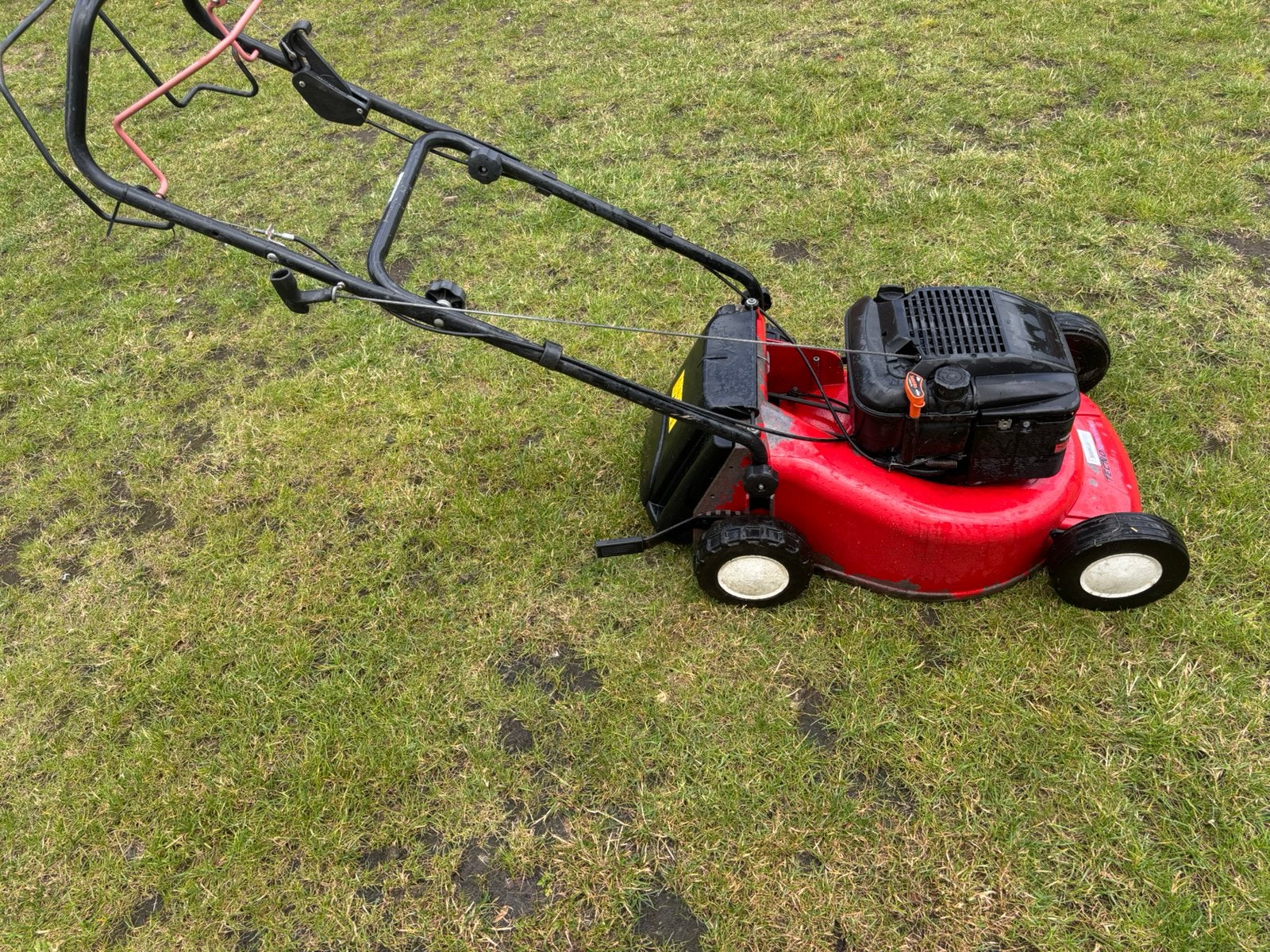 Grasmaaier zelftrekker + automatische start, Tuin en Terras, Ophalen, Cirkelmaaier, Gebruikt, Benzine-grasmaaier