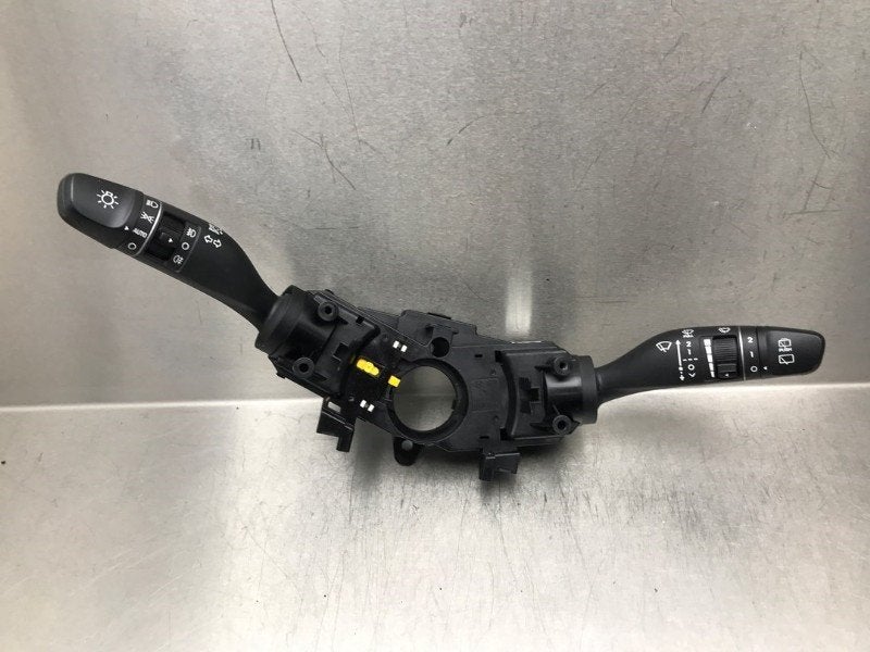 COMBINE COMMODO Hyundai i30 Wagon (PDEF5) (|93404G4950|), Utilisé, Hyundai