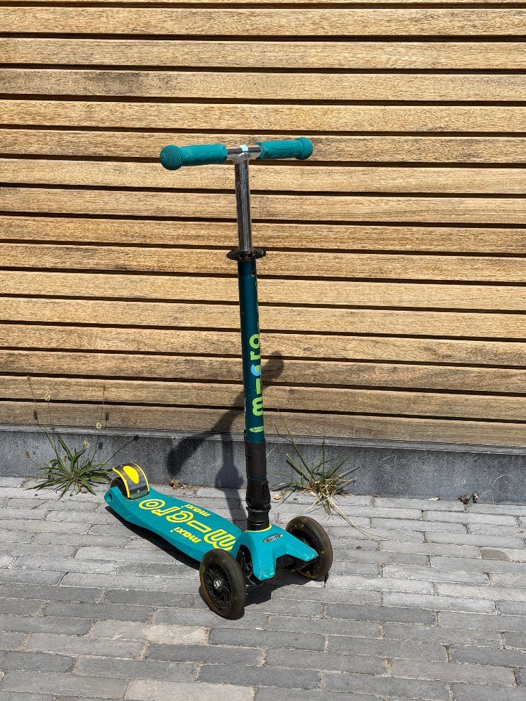 Micro Maxi kinderstep blauw/groen met LED-wielen, Ophalen, Gebruikt, Gewone step, Maxi Micro Deluxe