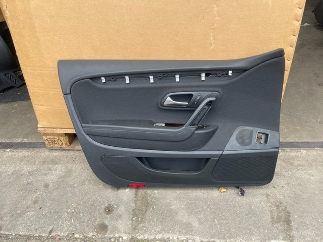 PORTIERBEKLEDING LINKS VOOR CC (358) (3C8867011DM), Auto-onderdelen, Gebruikt, Volkswagen, Volkswagen AG, Kundenbetreuung@volkswagen.de
