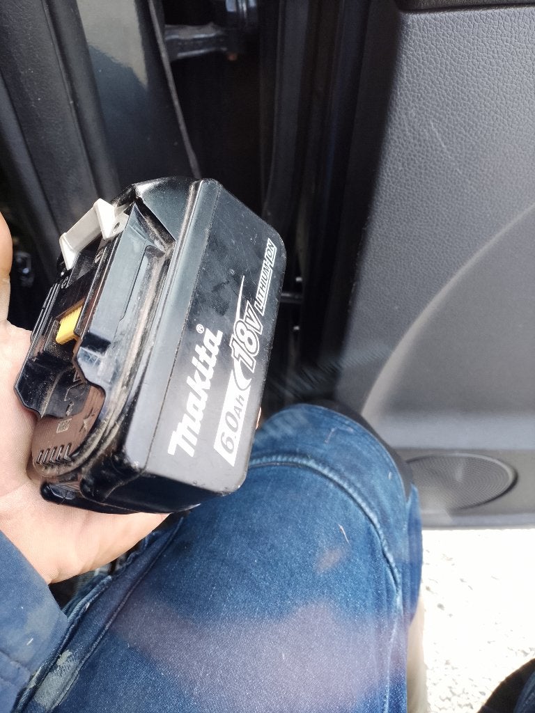 Batterie makita 30 euro, Enlèvement ou Envoi