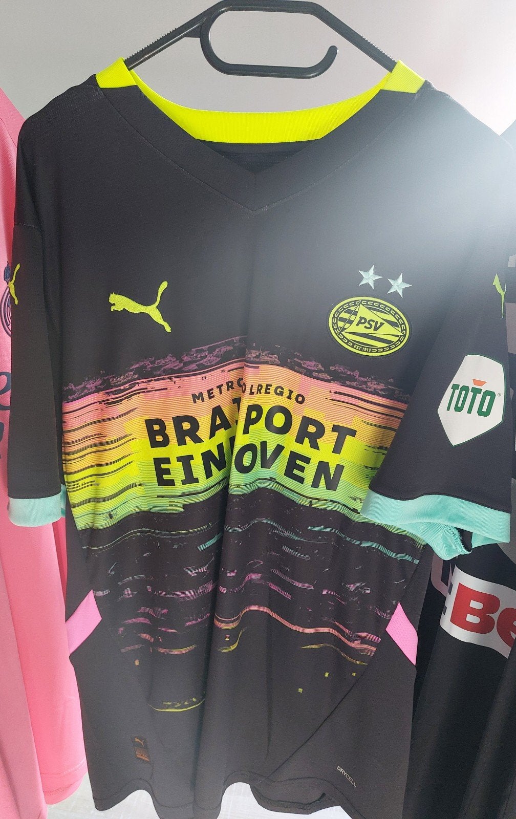 PSV Luc Nilis XL VoetbalShirt Nieuwstaat Originele bedrukkin, Vêtements | Hommes, Vêtements de sport, Enlèvement, Neuf, Taille 56/58 (XL)