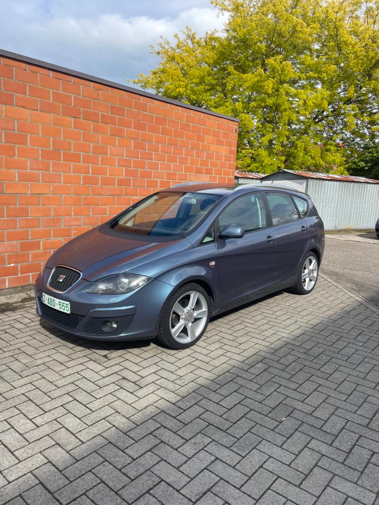 Seat Altea XL automatique AVEC INSPECTION, Cuir, Achat, Altea XL, 5 portes