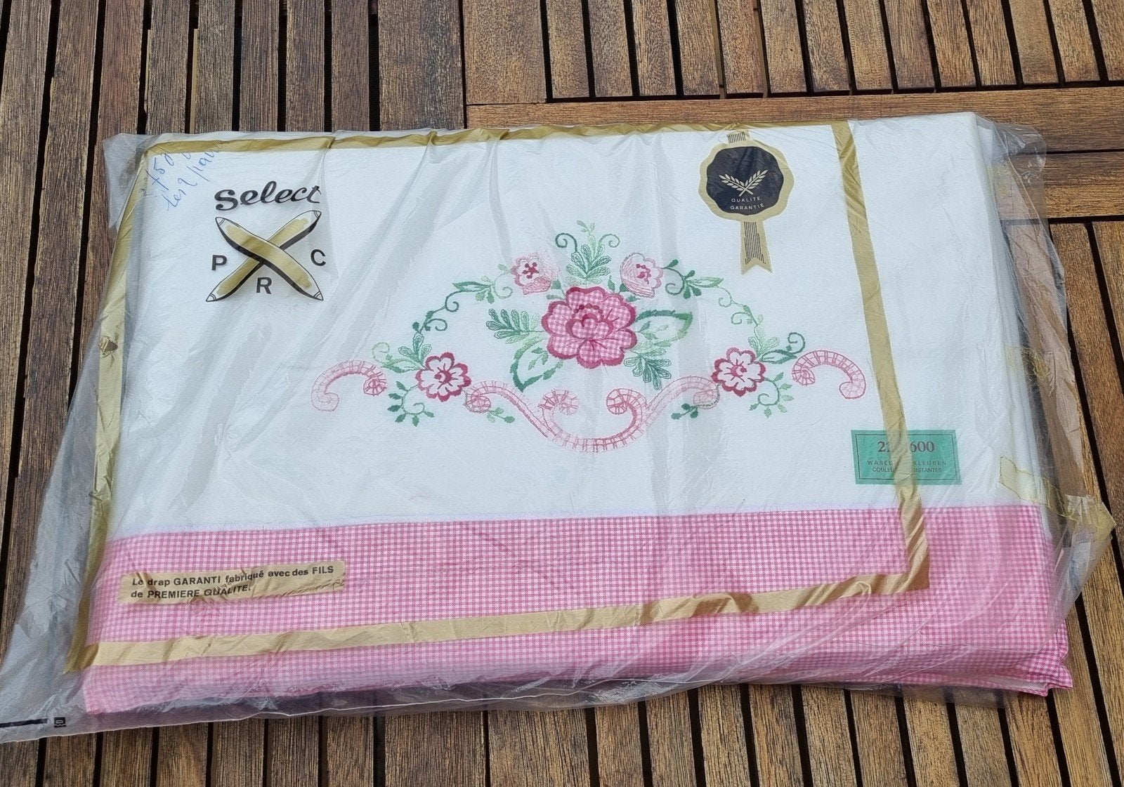 Parure de lit double vintage NEUVE. 2 draps(Brodé fleurs & U, Enlèvement, Neuf
