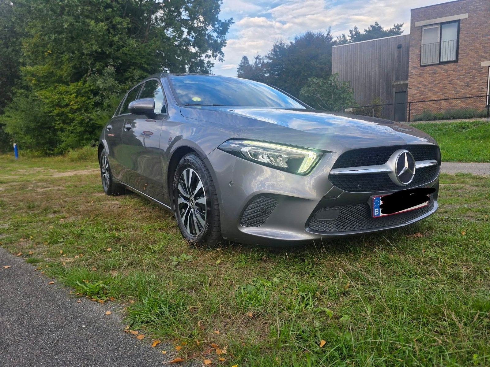 Mercedes A 180d automaat, Auto's, Dealer onderhouden, Lane Keeping Assist, Particulier, Zilver of Grijs