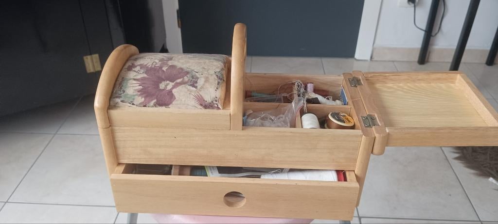 Boite à couture, Hobby & Loisirs créatifs, Enlèvement