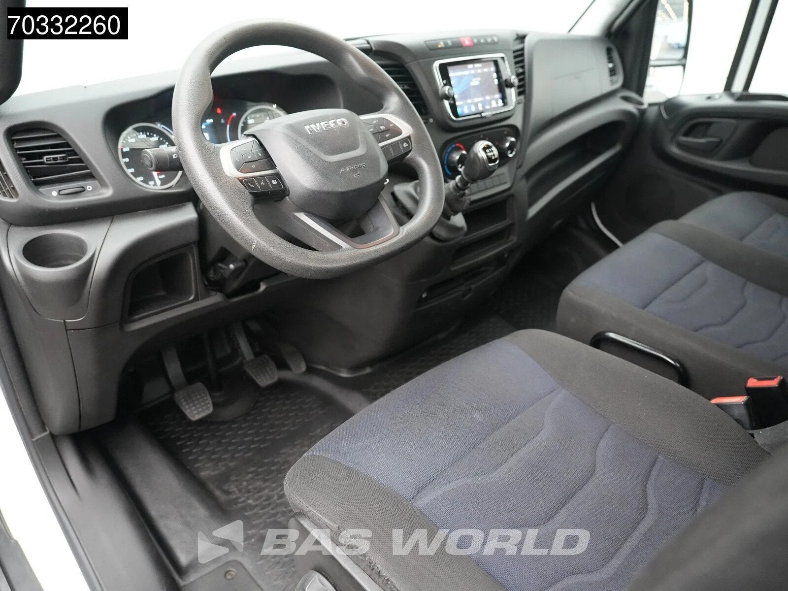 Iveco Daily 35C16 3.0L Kipper 3,5t Trekhaak Navi Airco Cruis, Stof, Gebruikt, Euro 6, 4 cilinders