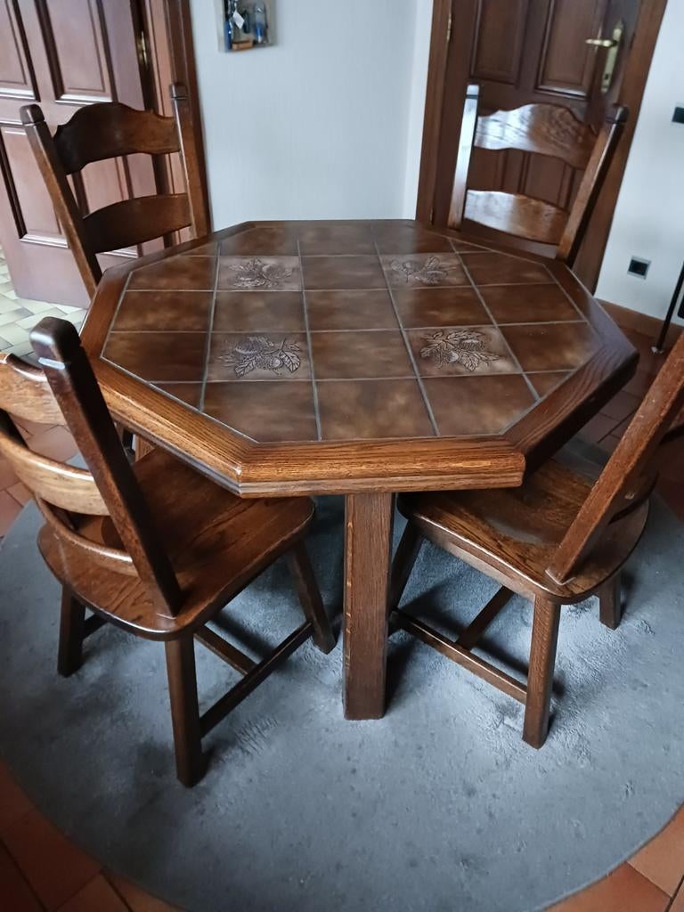 Ronde massief eiken keukentafel met 4 stoelen, Antiek en Kunst, Ophalen