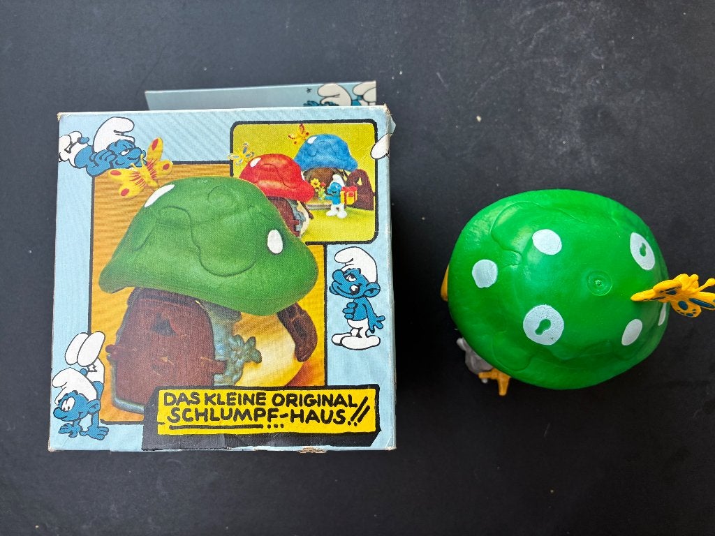 Klein smurfenhuisje - Schleich, Ophalen of Verzenden, Zo goed als nieuw, Huisje of Attribuut