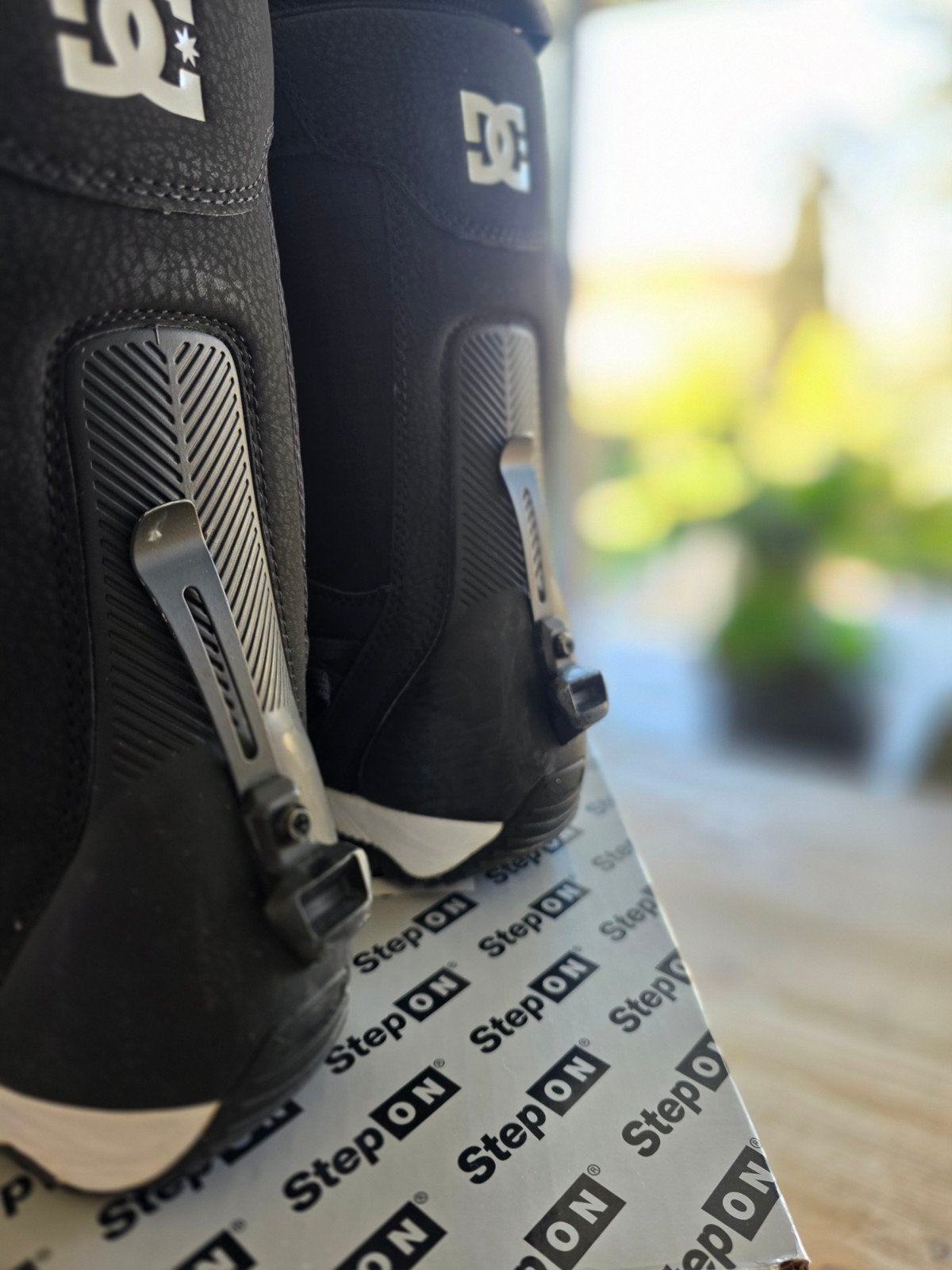 DC step on boots maat 42 (9.0), Sports & Fitness, Enlèvement ou Envoi, Comme neuf, Chaussures