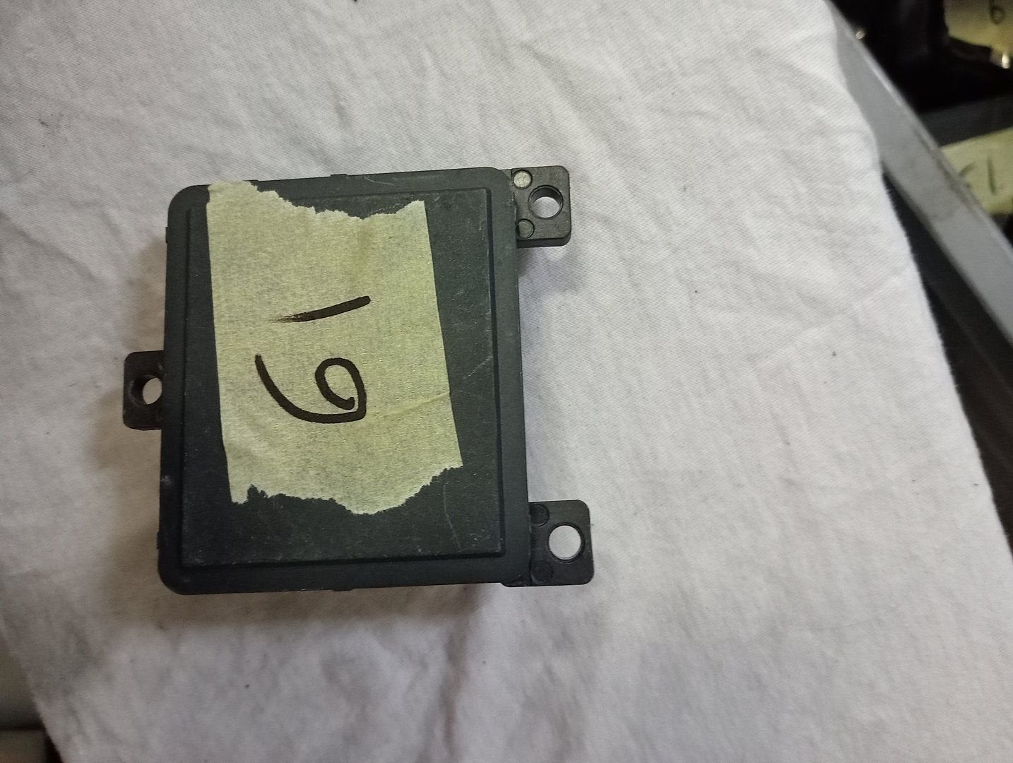 600524VW Golf 8 ACC Radar Sensor 5WA907572A, Gebruikt, -, Volkswagen, -