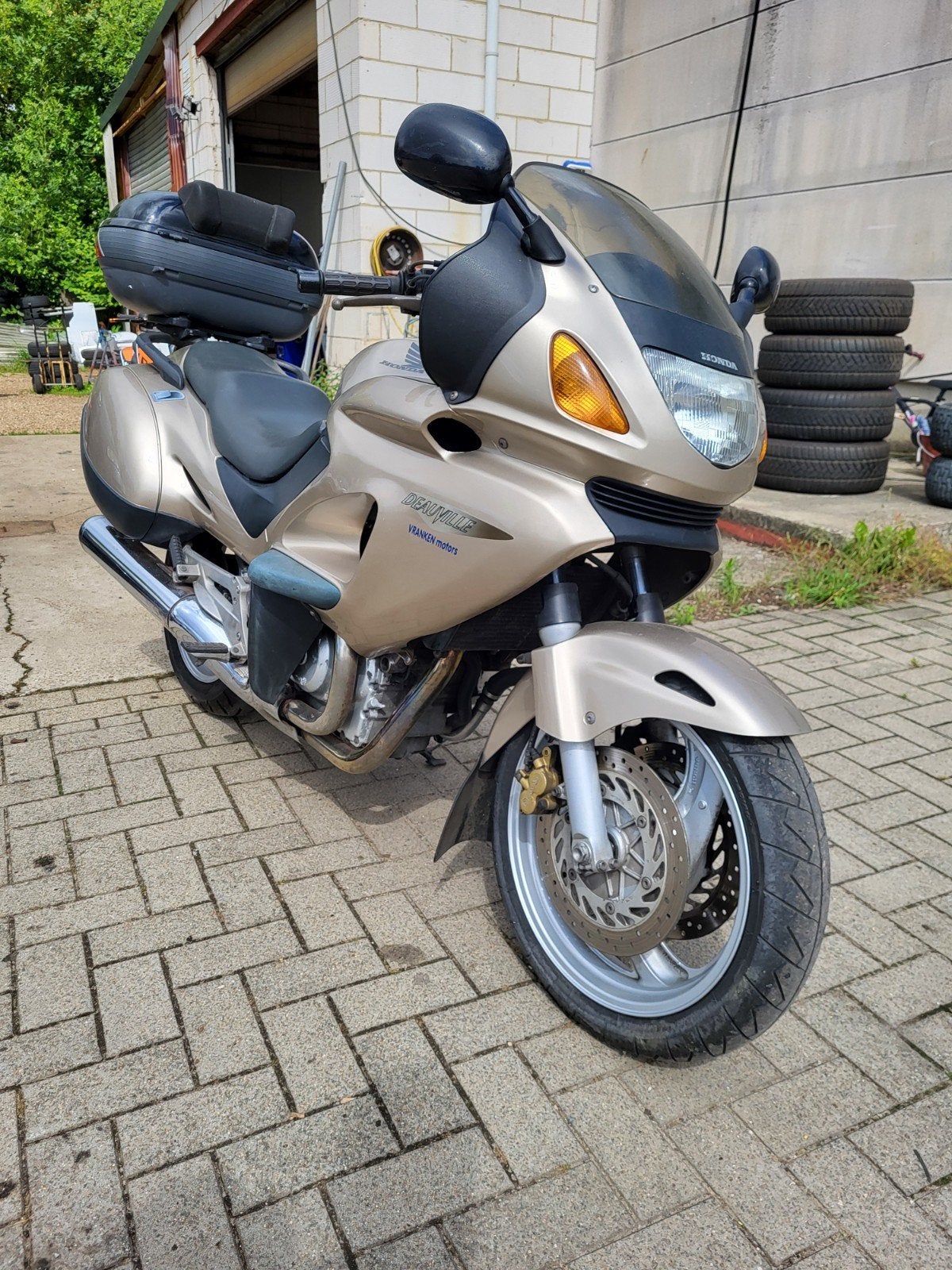 Honda Deauville, Motoren, Particulier, Toermotor, 650 cc