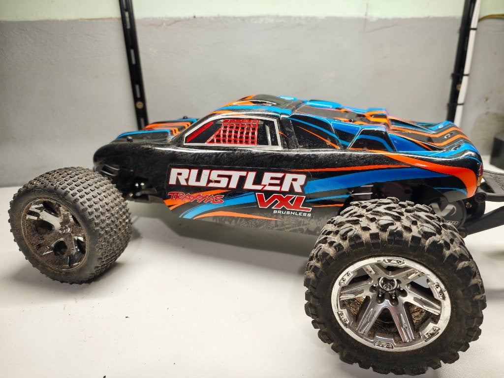Traxxas rustler 2wd vxl, Hobby en Vrije tijd, Ophalen of Verzenden
