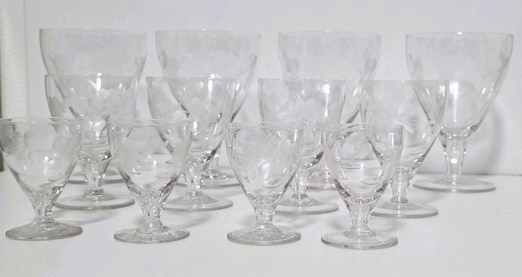 Vaisselle ancienne en verre 32 pièces., Enlèvement ou Envoi