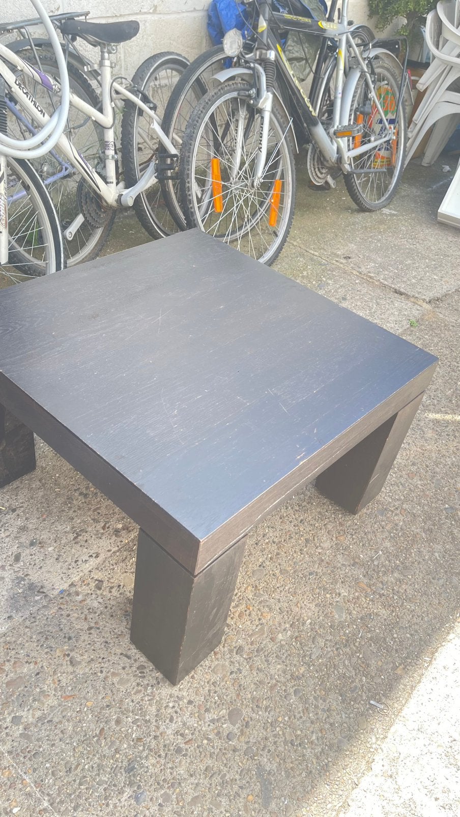 petite table basse de salon en tres bon etat !, 50 tot 100 cm, Vierkant, Zo goed als nieuw, 5 – 50