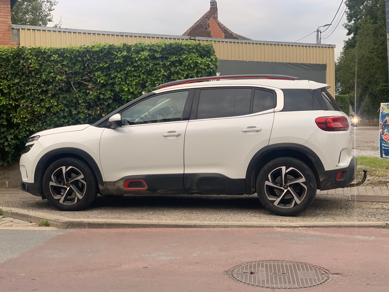 Citroen C5 Aircross Shine EAT8 123 000 KM export, Autos, Euro 6, C5 Aircross, Entretenue par le concessionnaire, Toit panoramique