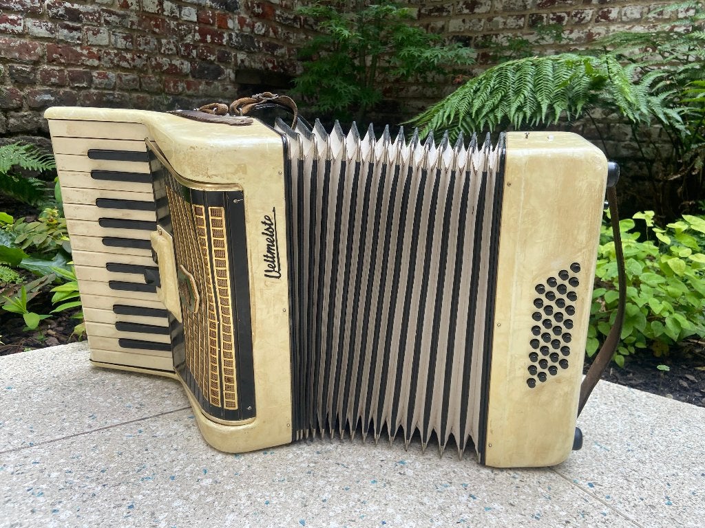 Weltmeister Accordeon, Muziek en Instrumenten, Ophalen, Gebruikt, Overige formaten, Knopaccordeon