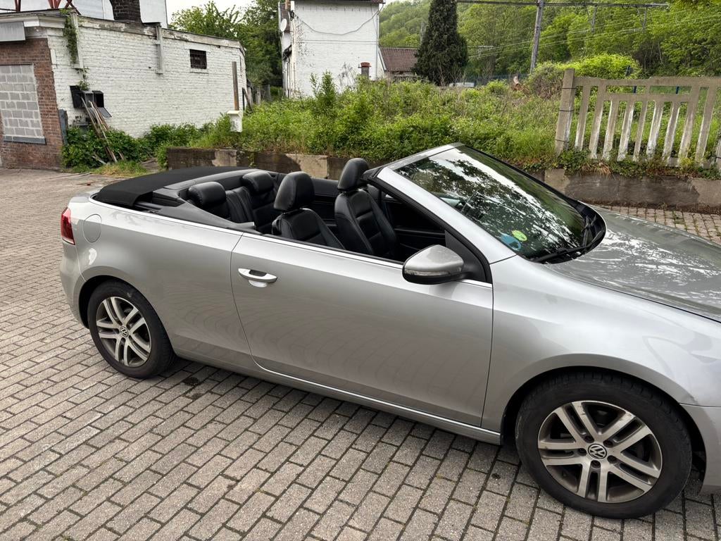 VW Golf 1.6 TDI 2012 186.000 km, Auto's, Euro 5, Cabriolet, Zilver of Grijs, Te koop