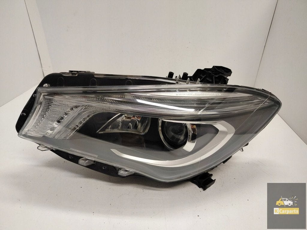 A1178200961, Mercedes CLA W117 Bi Xenon Torsion ILS linkerla, Gebruikt, Mercedes-Benz AG, Mercedes-Benz, Mercedesstrasse 120
70372  Stuttgart, DE