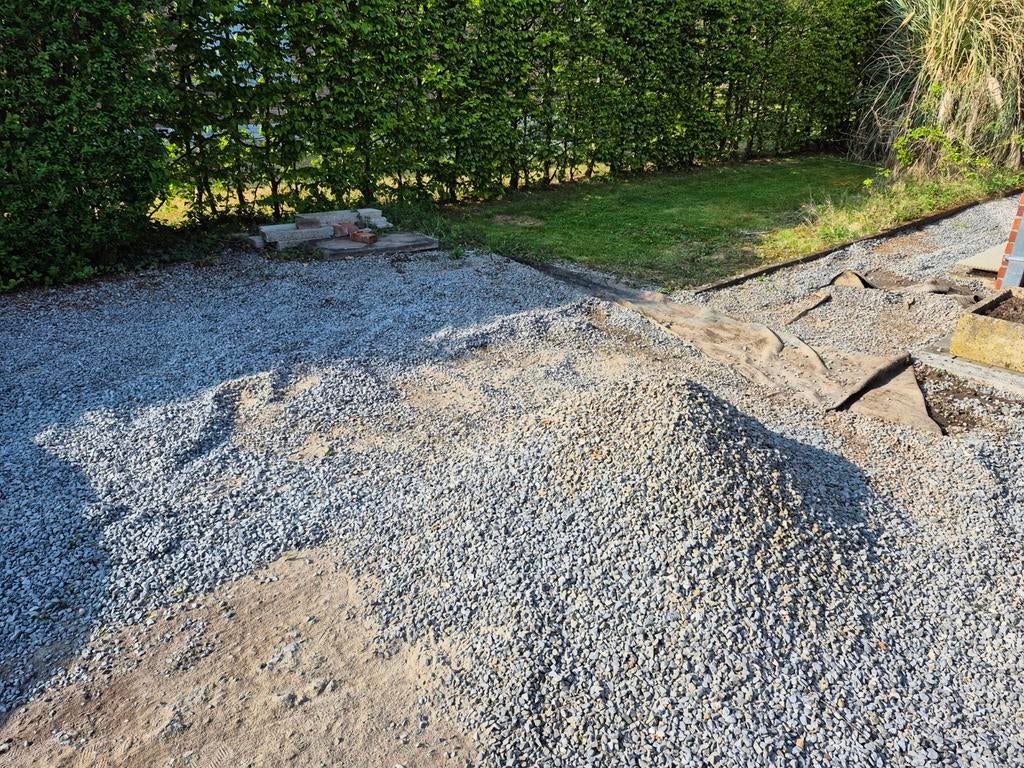 GRATIS blauwe kiezel voor +- 3-5m², Ophalen