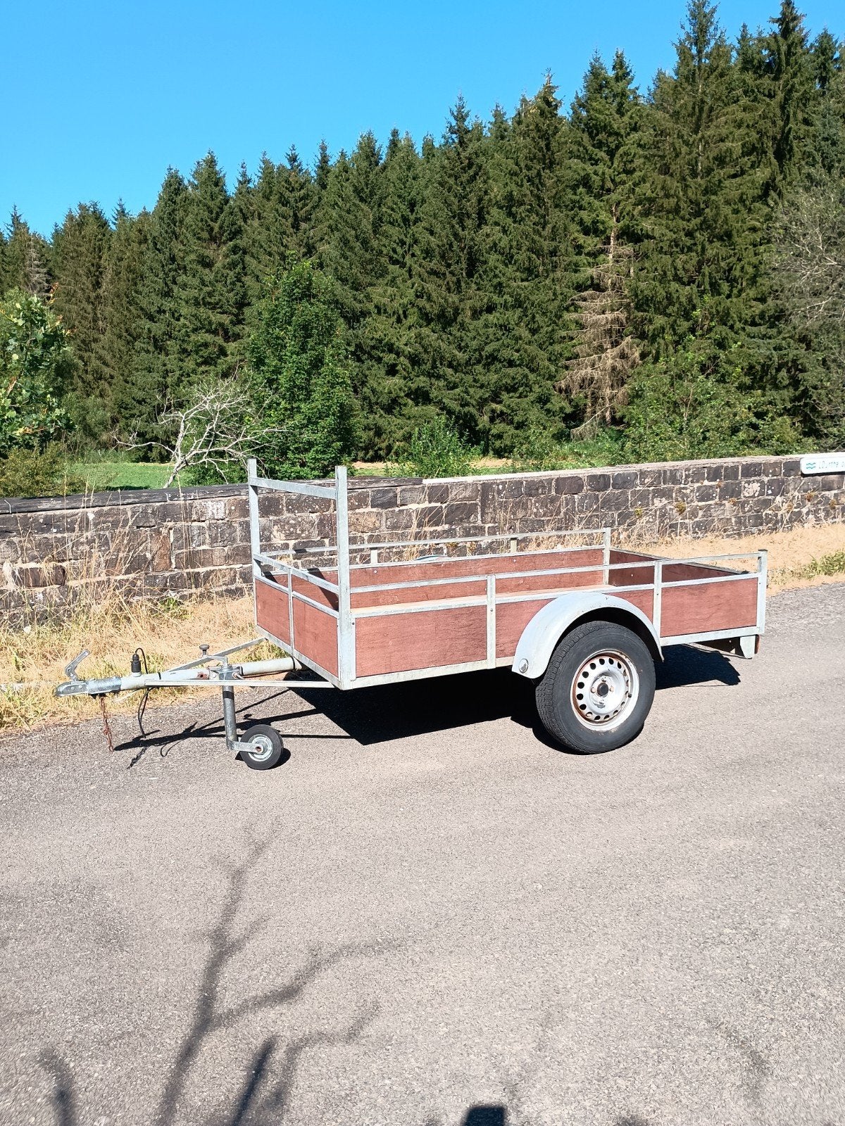 Remorque Simple Essieu ( 750Kg ) 2m20 x 1m25 x 35 cm, Comme neuf