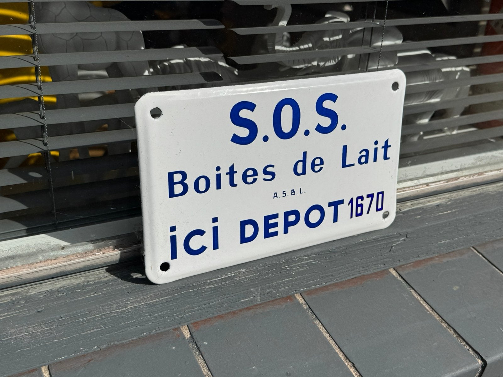 Panneau publicitaire en émail SOS, Enlèvement ou Envoi