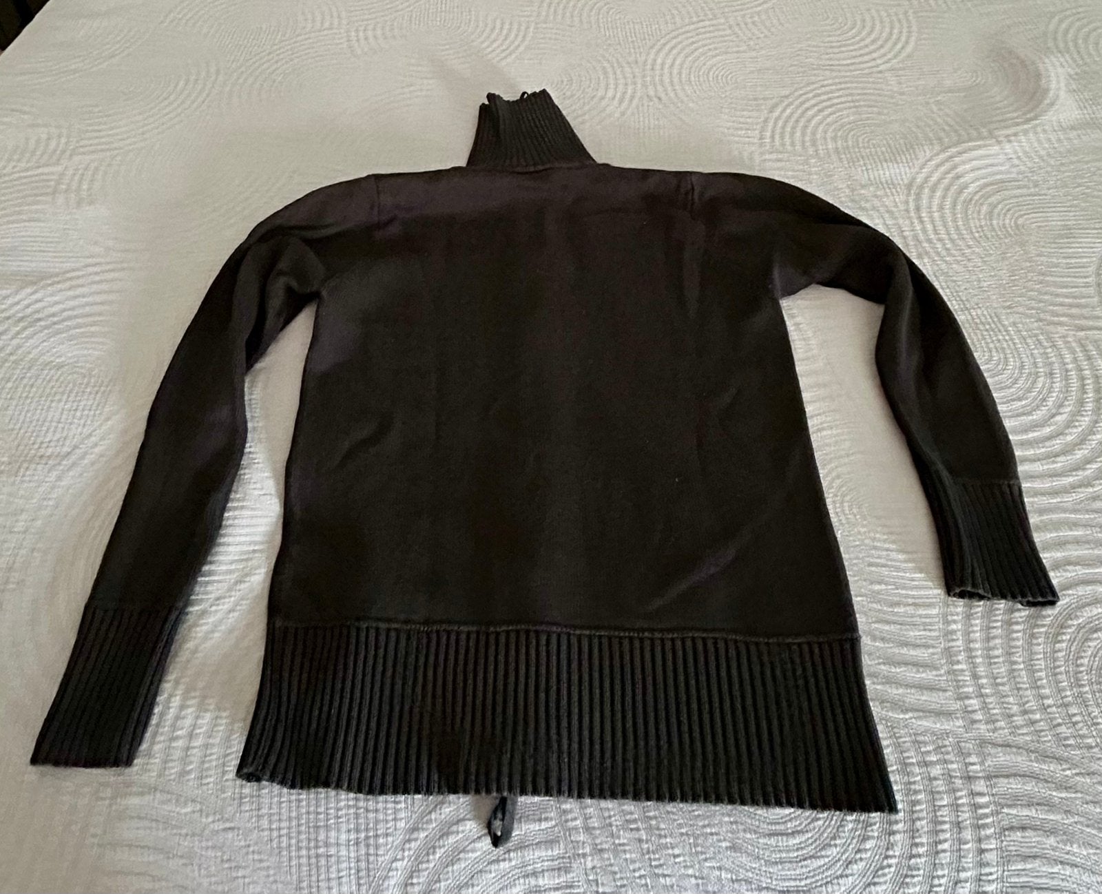 Cardigan à col montant noir de la marque Biaggini. Taille M, Kleding | Dames, Truien en Vesten, Verzenden, Zo goed als nieuw, Maat 38/40 (M)