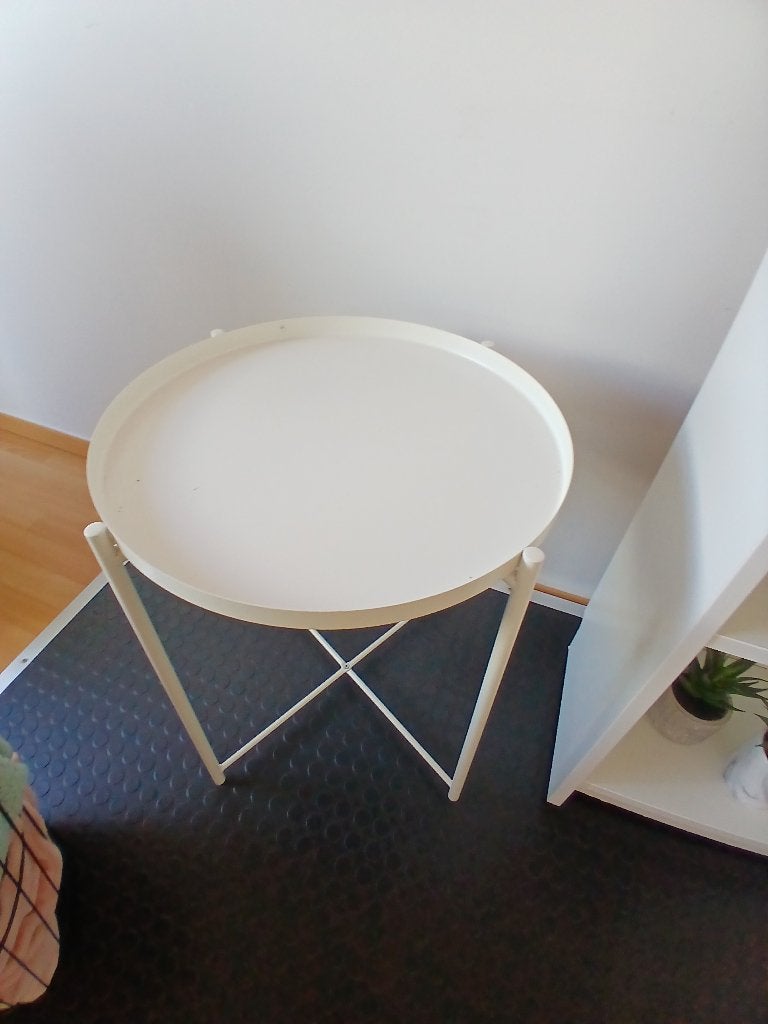 Bijzet tafeltje, Minder dan 55 cm, Gebruikt, Metaal of Aluminium, Rond