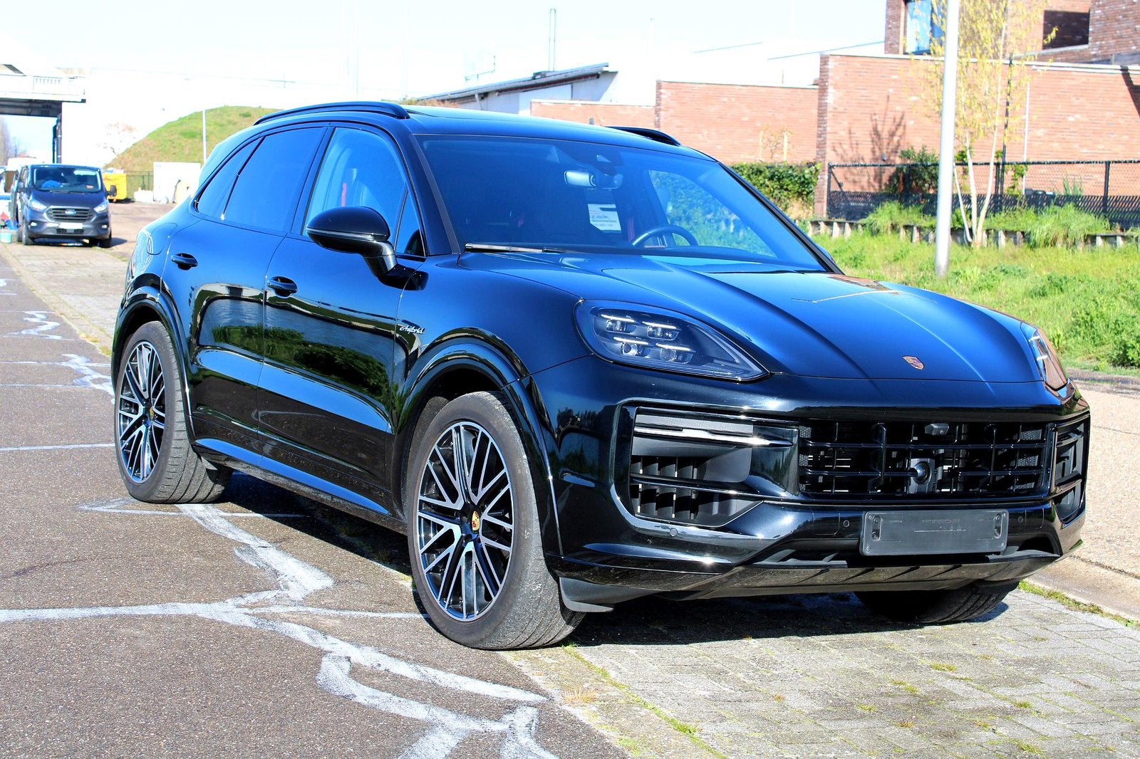 E-Hybrid Full !! | Porsche Approved t/m 06/2028, Auto's, Cayenne, Zwart, 360° camera, 3500 kg