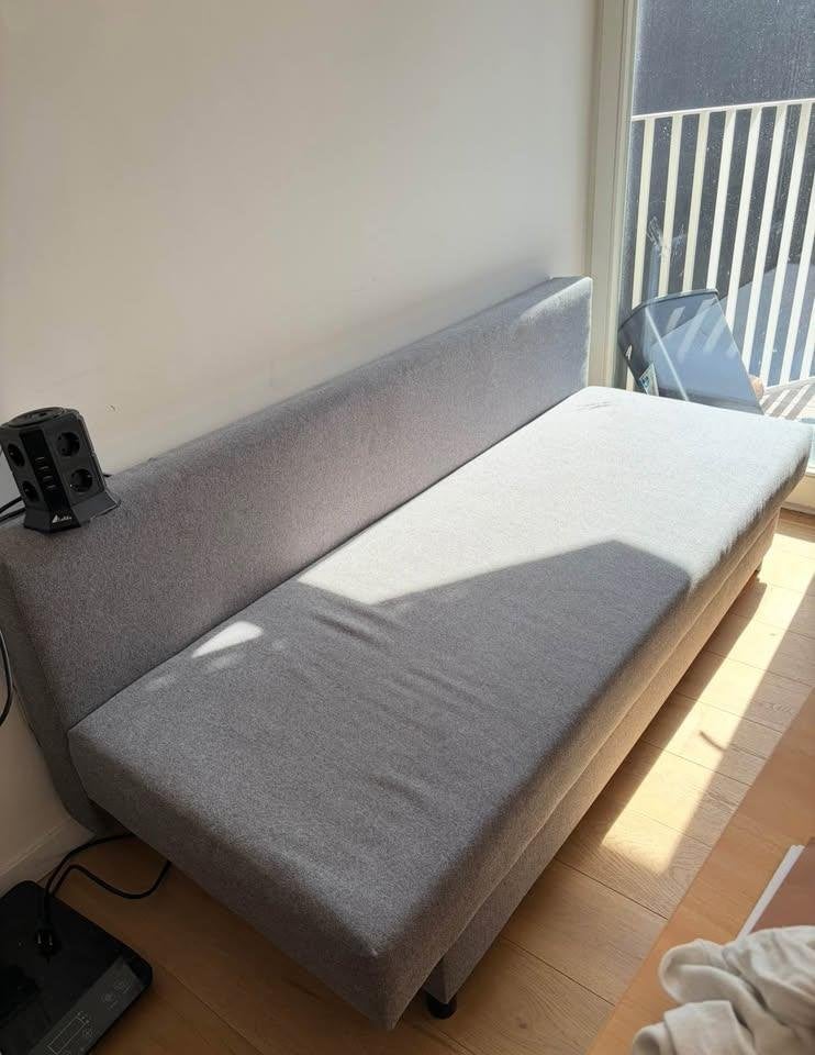 IKEA Scandinavian Sofa Bed (almost new), Maison & Meubles, Enlèvement ou Envoi, Neuf