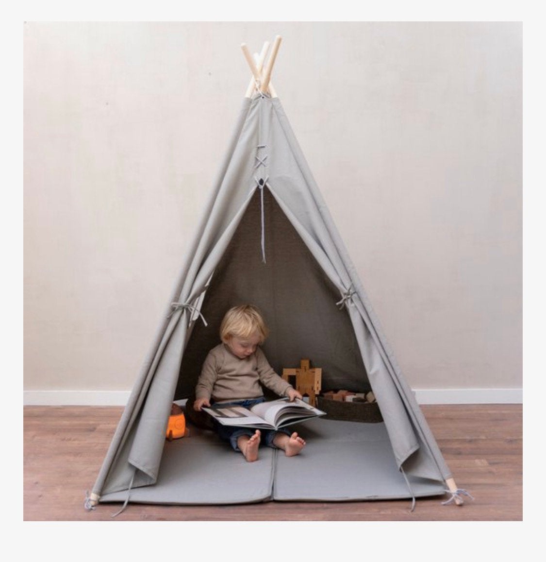Tipi speeltent, Enlèvement, Utilisé