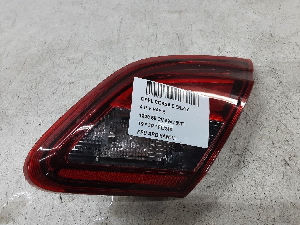 ACHTERLICHT RECHTS ACHTERKLEP Opel Corsa E (39012624), Gebruikt, Rue de l'Espoir 34 34
4030  GRIVEGNÉE, BE, Info@Collignon.be
