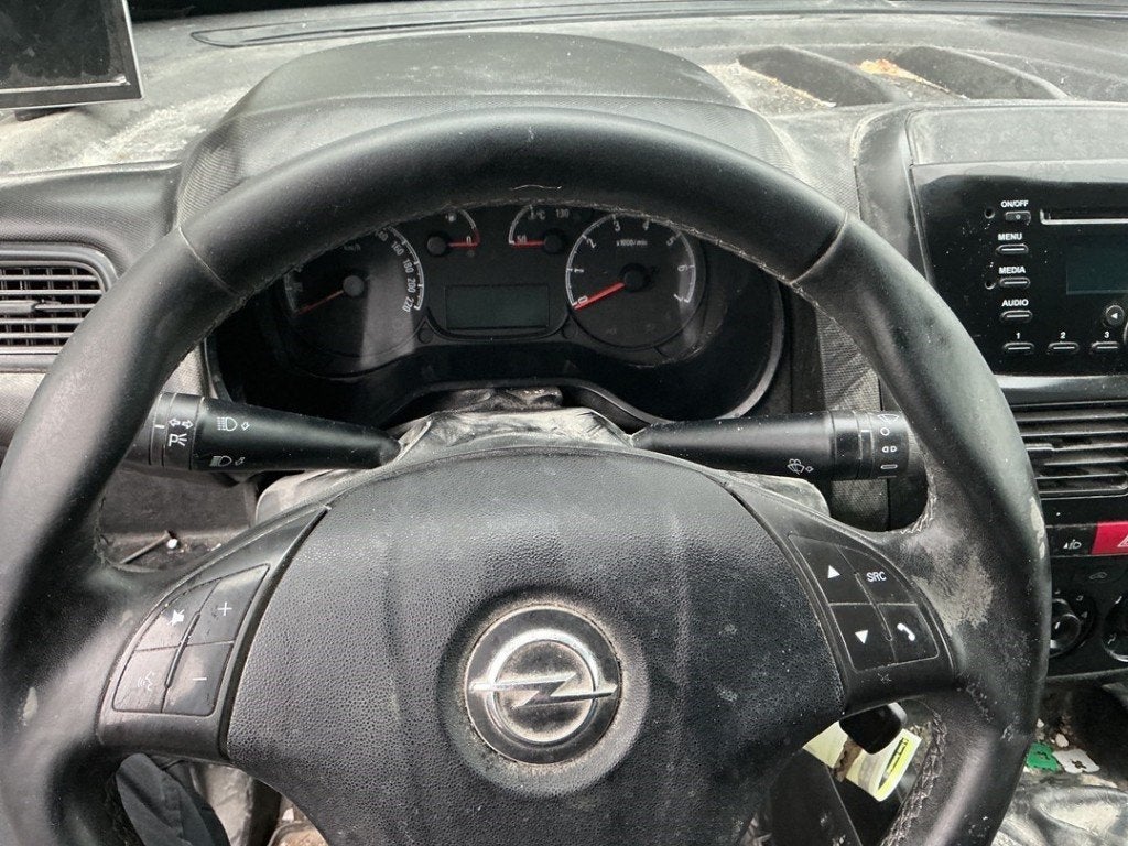 COMBINE COMMODO Opel Combo (01-2012/12-2018) (|95518573|), Opel, Opel Automobile GmbH, Utilisé, Kontakt-opel@opel.com