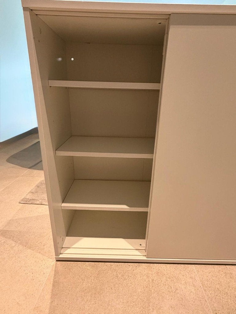 Ikea kast, Ophalen