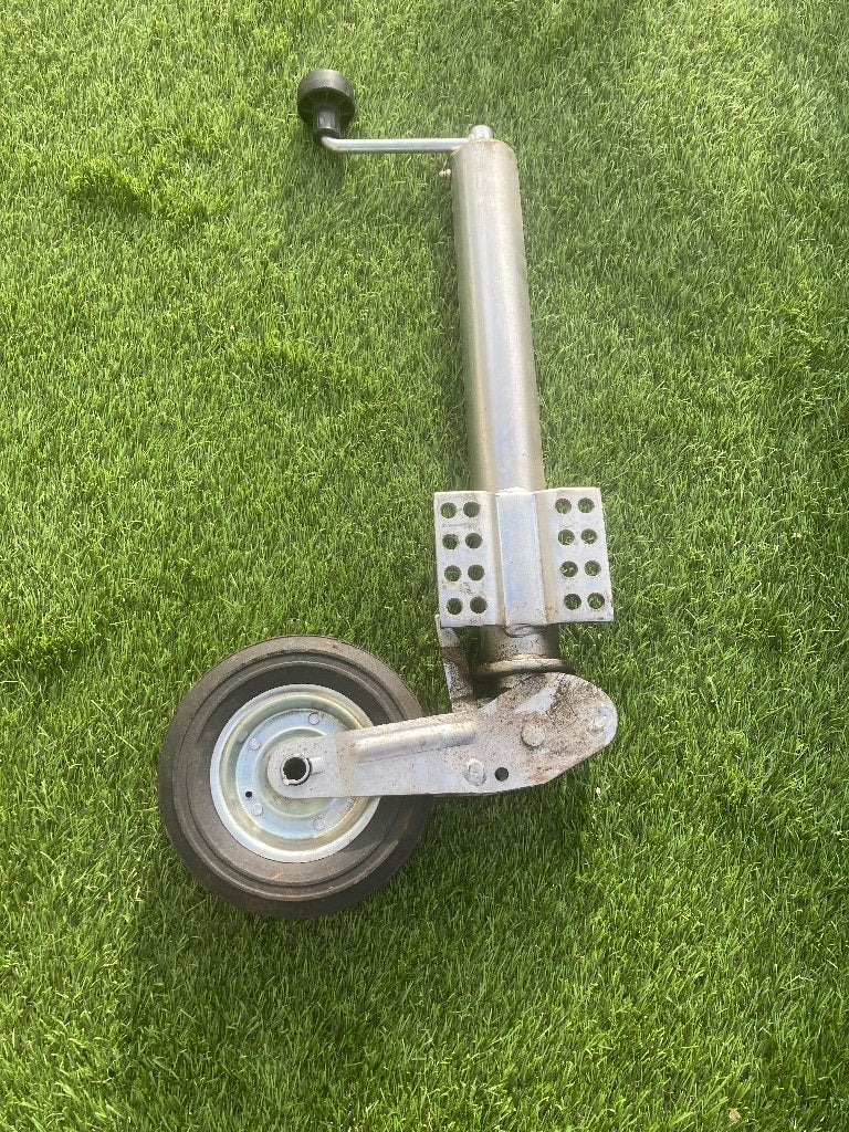 Neuswiel aanhangwagen, Enlèvement, Utilisé